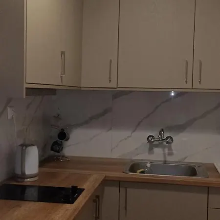 Argo アパートホテル *