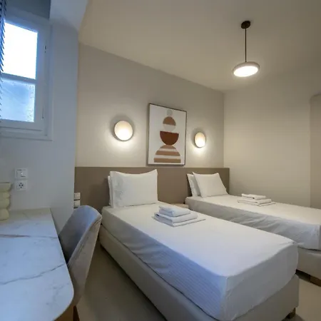 Argo Luxury Lejlighedshotel Milína